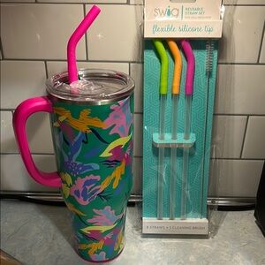 Swig Life 40 oz Mega Mug and Straw Set